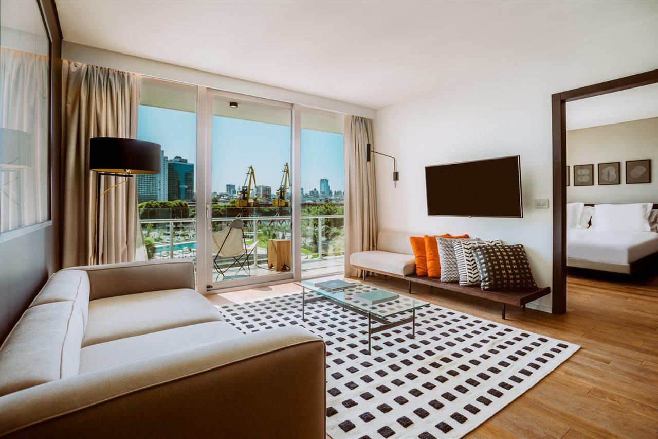 Sls Buenos Aires Puerto Madero Hotel Exterior photo A suite at the hotel