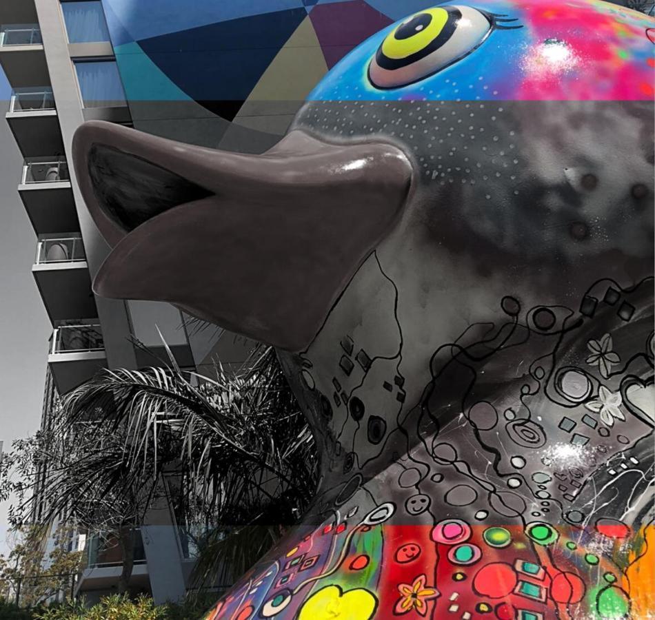 Sls Buenos Aires Puerto Madero Hotel Exterior photo The 2019 sculpture